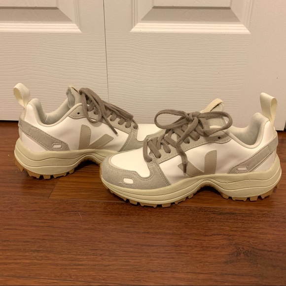 SOLD- SS20 Rick Owens X Veja Hiking Sneak - Picture 4 of 7